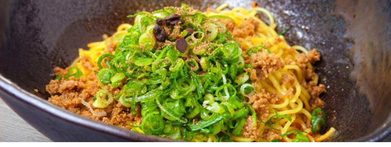 汁なし坦々麺