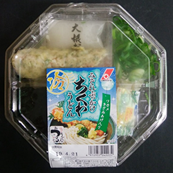 みぞれぶっかけ ちくわうどん みぞれぶっかけ ちくわうどん